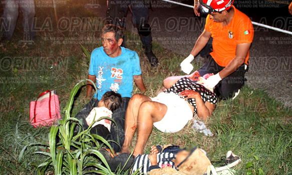 6 heridos en volcadura