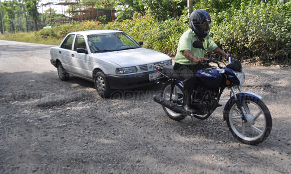 Destrozado el camino Chote-Las Mesillas