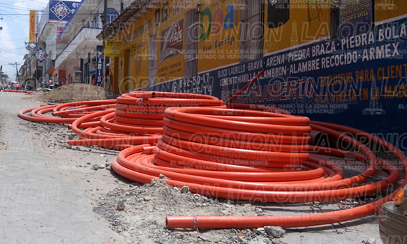 Cierran negocios en Papantla