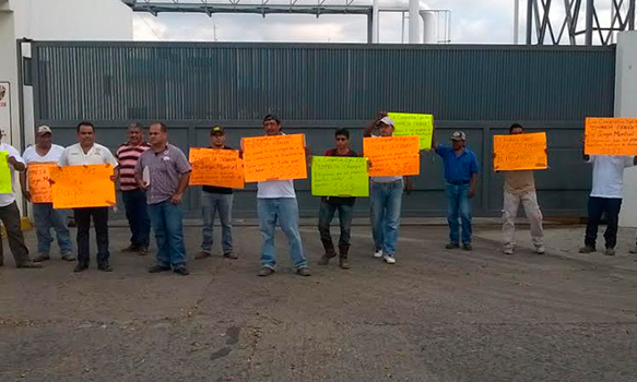 Empresa Siglo XXI no paga a materialistas