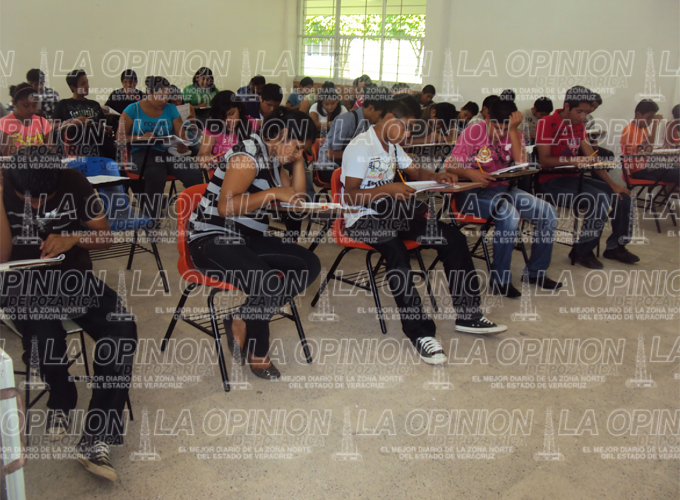 Urge una universidad en Tlapacoyan