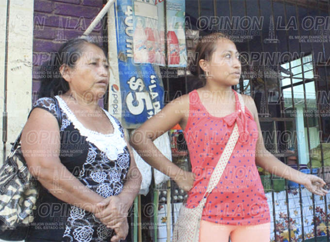 ¡Le pega a su esposa pese a que ésta lo mantiene!