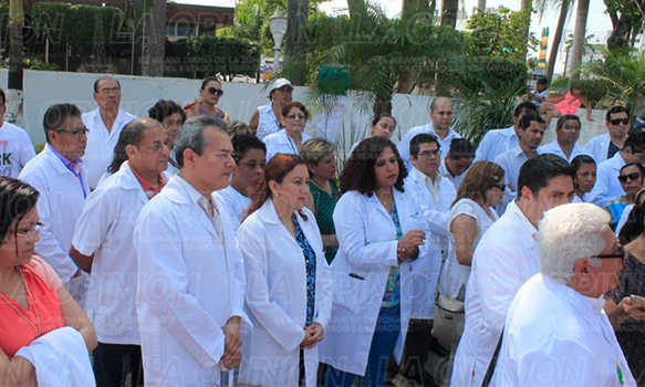 Los médicos alzan la voz