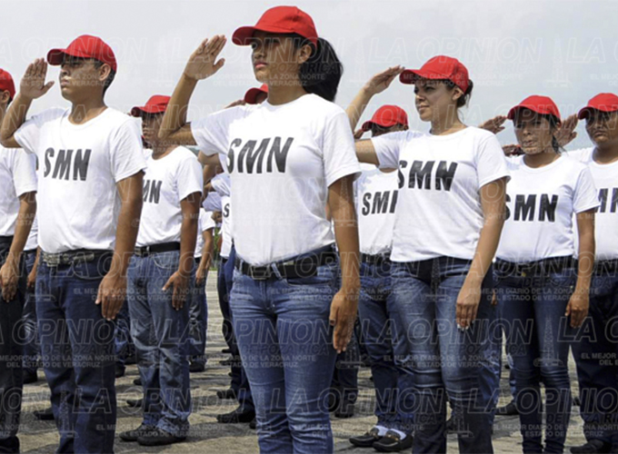 Se enlistan más mujeres al Ejército