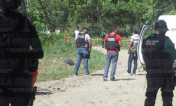 Hallan a un ejecutado en el camino a Huizotate, Tihuatlán