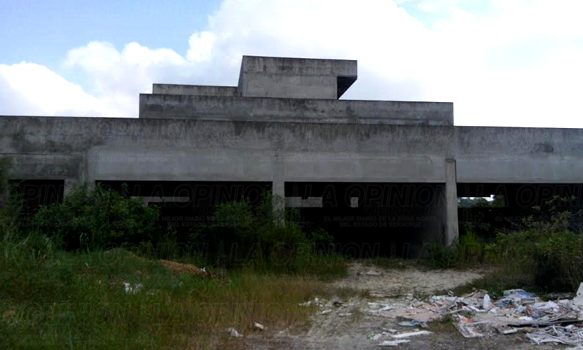 Casi 100 mdp a la basura en obra del Hospital del Bicentenario