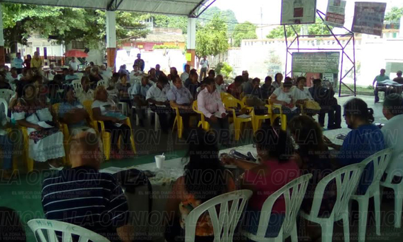 Pensionados demandan derogación de la contra-Reforma Educativa