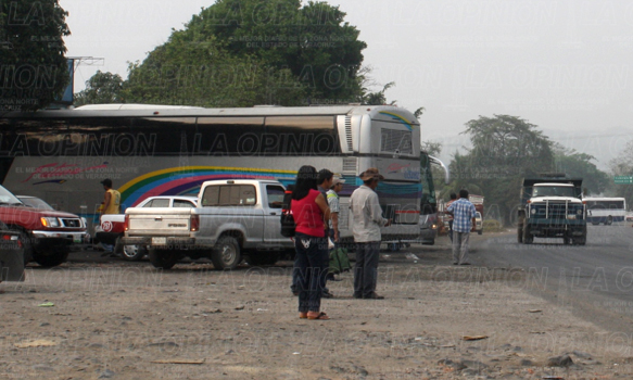 Autobuses ponen en riesgo a los usuarios