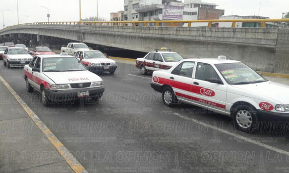 Reducen un 25% la cuenta a taxistas