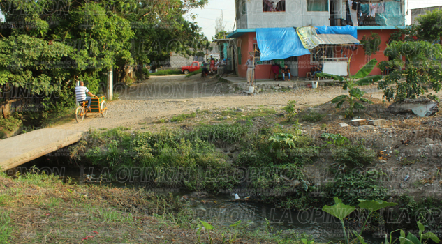 En peligro 13 colonias de Poza Rica por deslaves