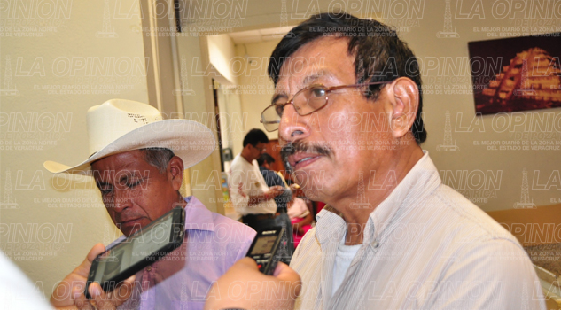 Arremeten contra agente Municipal