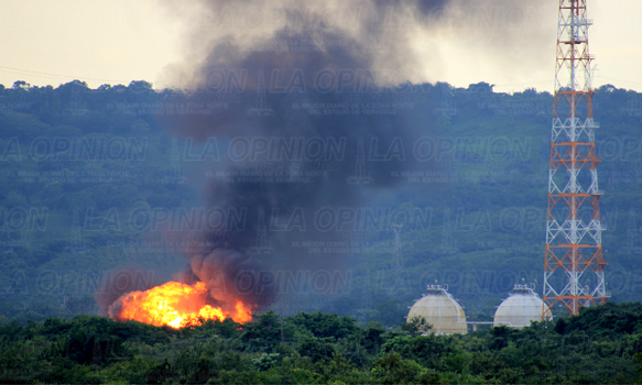 Quema excesiva de gas en el Complejo Procesador de Gas