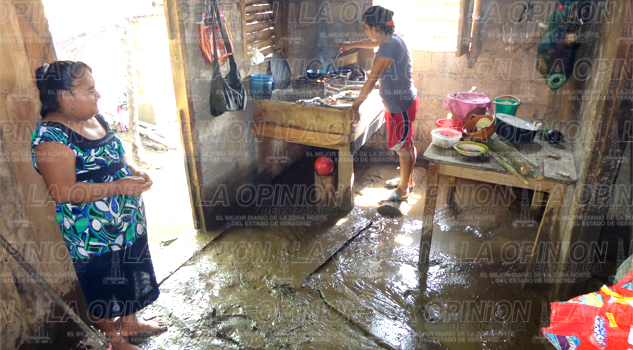 Alerta por desbordamiento del río Necaxa