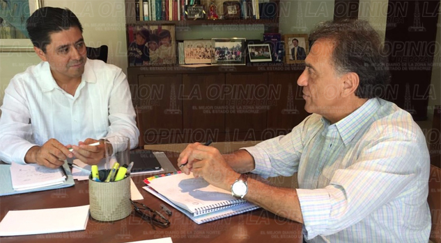 Analiza Miguel Ángel Yunes temas de relevancia para Veracruz