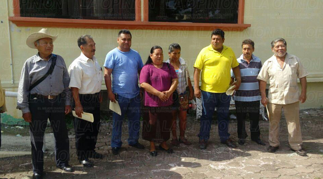 Exigen transporte público