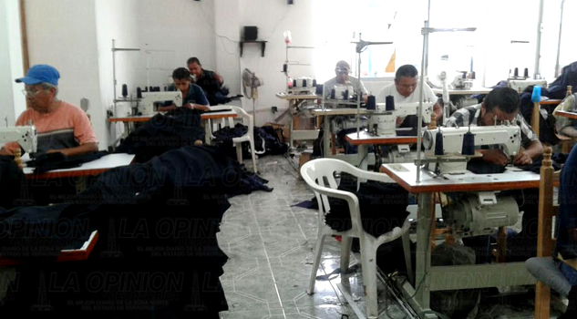 Entregarán uniformes y becas escolares del Ramo 033