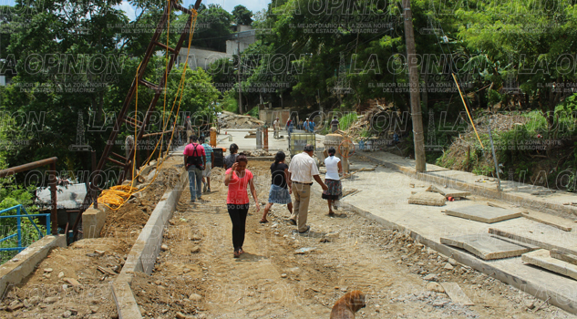 Al fin construyen muro de contención en la Vicente Herrera