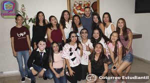 Weekend Tour: Galería fiesta de disfraces de Planilla Red Sealers