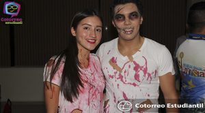 Weekend Tour: Galería fiesta de disfraces de Planilla Red Sealers