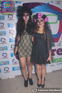 Weekend Tour: Galería fiesta de disfraces de Planilla Red Sealers