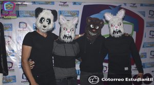 Weekend Tour: Galería fiesta de disfraces de Planilla Red Sealers