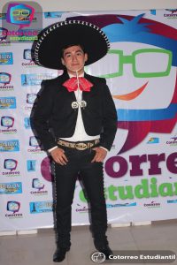 Weekend Tour: Galería fiesta de disfraces de Planilla Red Sealers