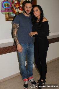 Weekend Tour: Galería fiesta de disfraces de Planilla Red Sealers