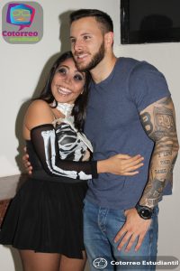 Weekend Tour: Galería fiesta de disfraces de Planilla Red Sealers