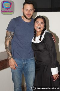 Weekend Tour: Galería fiesta de disfraces de Planilla Red Sealers