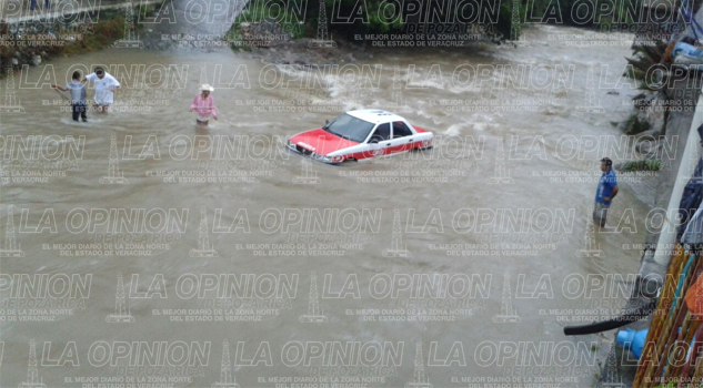 Autos bajo el agua autos-bajo-el-agua