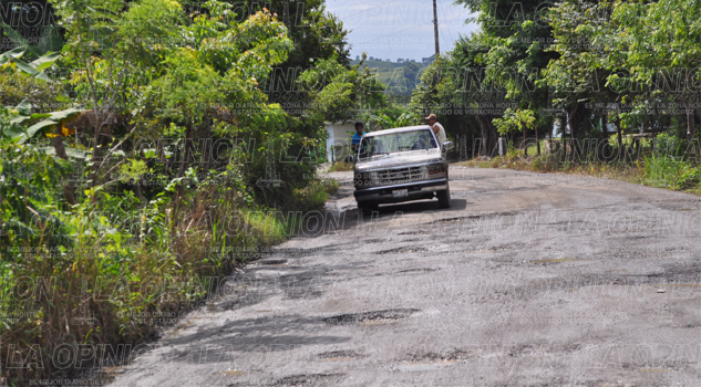 Carretera a El Volador, dañada carretera-a-el-volador-danada