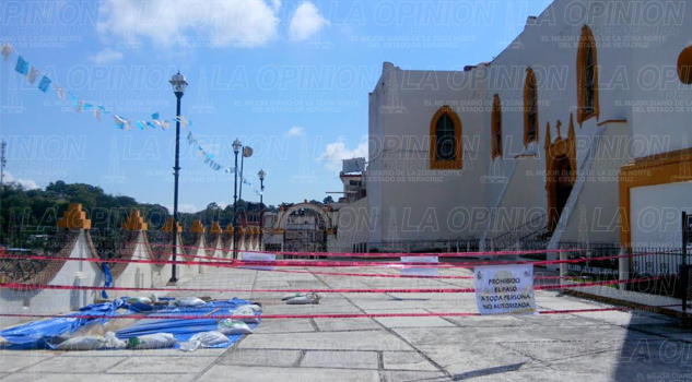 Cierran paso en el Atrio de la Iglesia de la Asunción cierran-paso-en-el-atrio-de-la-iglesia-de-la-asuncion