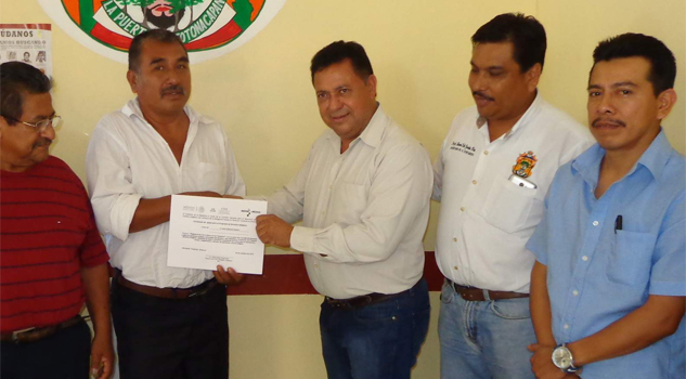 Danzantes “Tejoneros” reciben recursos danzantes-tejoneros