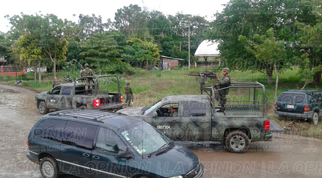Enfrentamiento entre delincuentes y Fuerza Civil