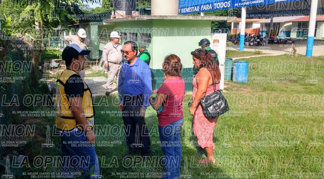Evacuan a cientos de alumnos por intenso olor a gas evacuan-a-cientos-de-alumnos-por-intenso-olor-a-gas