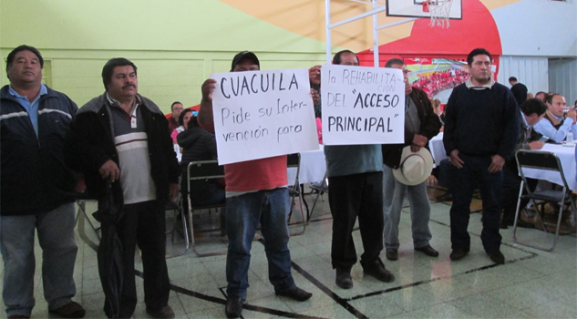 Exigen mejores camino en Cuacuila exigen-mejores-camino-en-cuacuila
