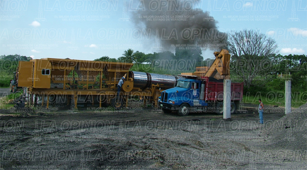 Hartos por pésima carretera Tuxpan-Tamiahua hartos-por-pesima-carretera