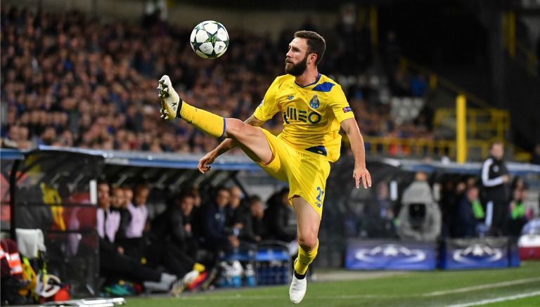 Miguel Layún comanda victoria del Porto frente a Brujas
