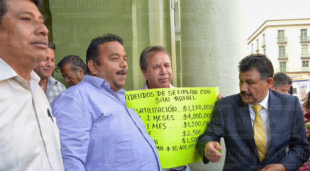 Lloran alcaldes, Sefiplan se quedó con su dinero lloran-alcaldes-sefiplan-se-quedo-con-su-dinero