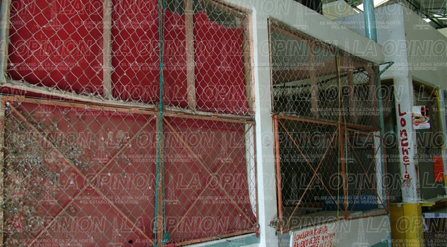 Locatarios abandonan mercado locatarios-abandonan-mercado