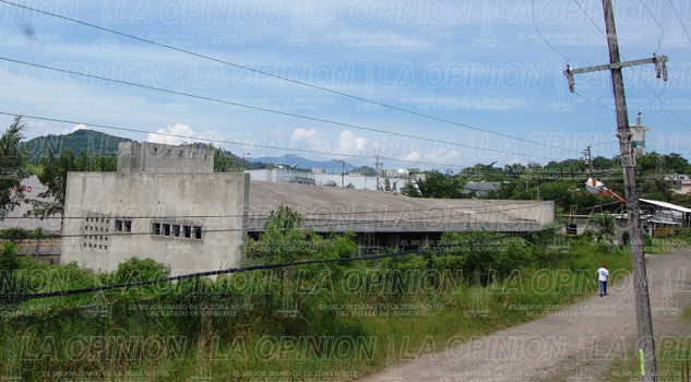 No alcanzaron 5 años para terminar Centro de Salud no-alcanzaron-5-anos-para-terminar-centro-de-salud