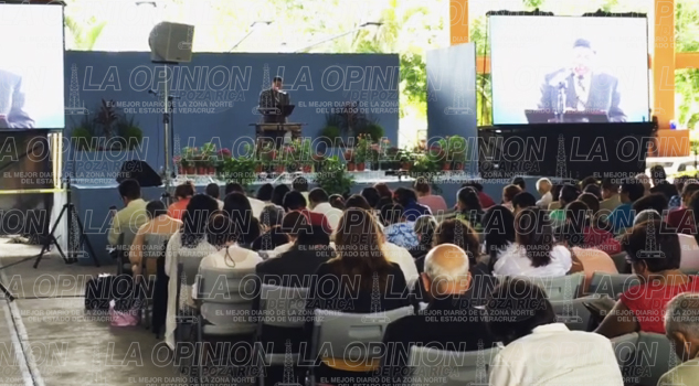 Más de 5 mil personas arriban al Parque Temático Takilhsukut testigos