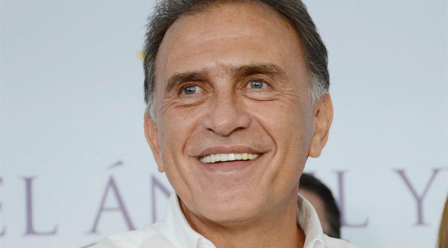 Yunes Linares pide a Peña Nieto trabajar en coordinación yunes-linares-pide-a-pena-nieto-trabajar-en-coordinacion