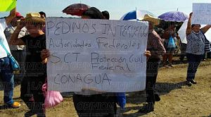 Bloquean trabajos de la autopista Veracruz-Tuxpan