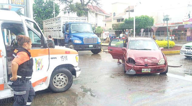 Choque en el cruce de calle Diez accidente-choque