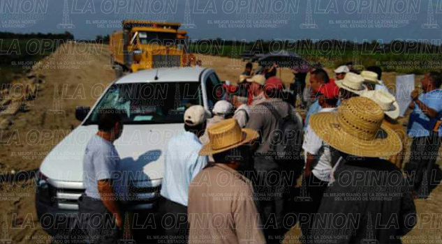 Bloquean trabajos de la autopista Veracruz-Tuxpan bloquean-trabajos-de-la-autopista-veracruz-tuxpan