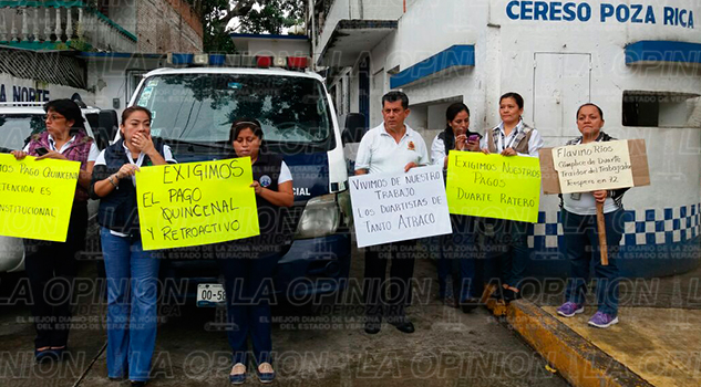 Se manifiestan a las afueras del CERESO cereso-manifestantes