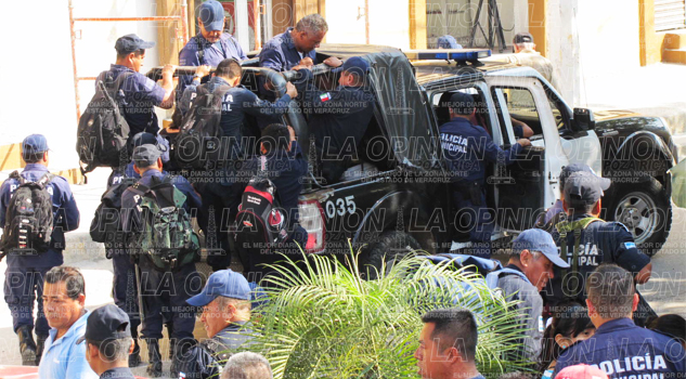 Dan de baja a policías dan-de-baja-a-policias