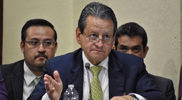 Enorme desvío de recursos en Salud enorme-desvio-de-recursos-en-salud