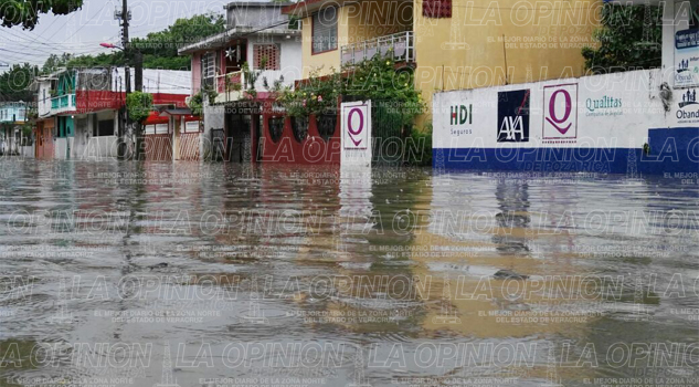 fuerte-tormenta-azoto-a-tuxpan